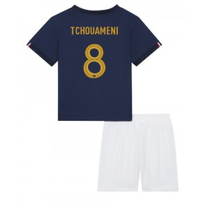 Frankrike Aurelien Tchouameni #8 kläder Barn VM 2022 Hemmatröja Kortärmad (+ korta byxor)
